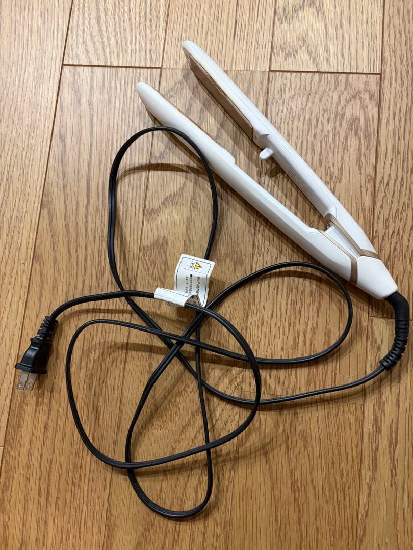 キヌジョ　kinujo ストレートヘアアイロン