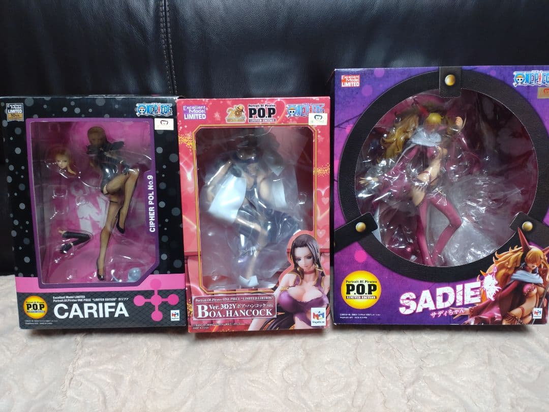 メガハウスワンピースPOP　ボア・ハンコック　カリファ　サディちゃん