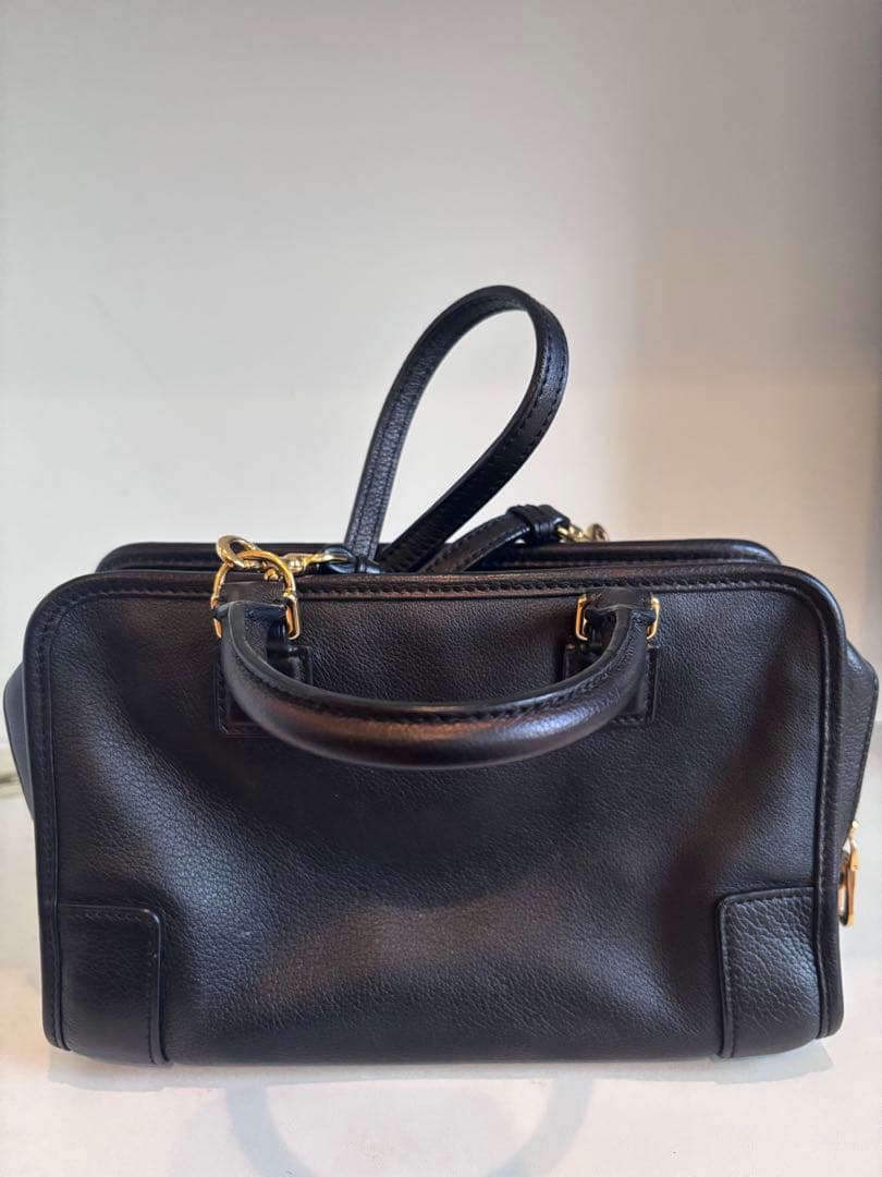 LOEWE アマソナ23 ブラック　レザーハンドバッグ