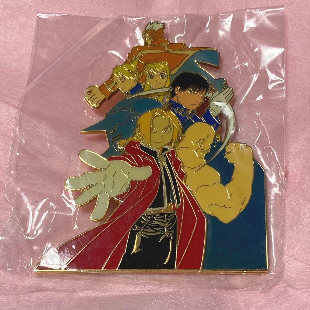 ★新品未使用品★「鋼の錬金術師」特大の立体ピンバッジ★簡易パッケージ★稀希少品★