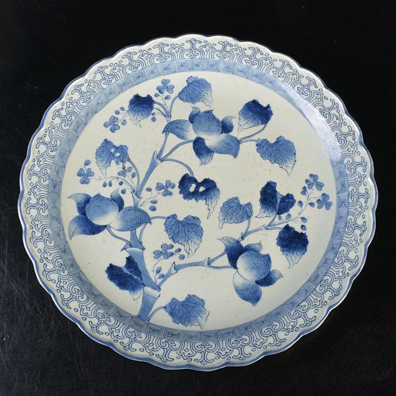 伊万里焼　古伊万里　大明成化年製銘　染付　花文　輪花皿　大皿　C　R7324F