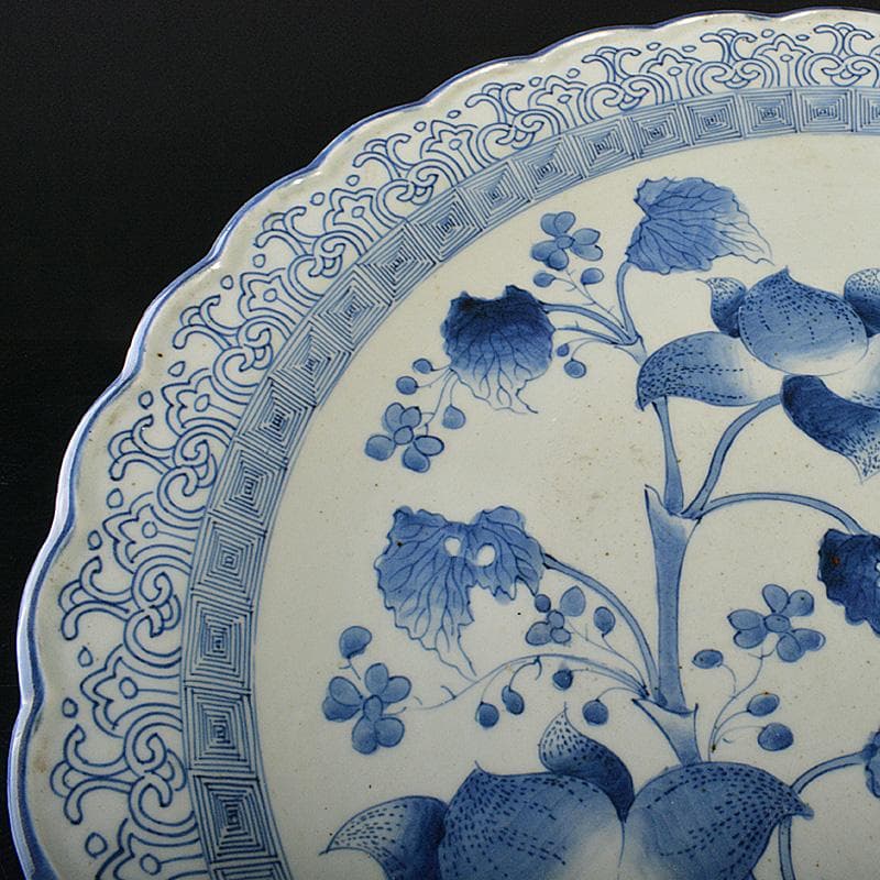 伊万里焼　古伊万里　大明成化年製銘　染付　花文　輪花皿　大皿　C　R7324F