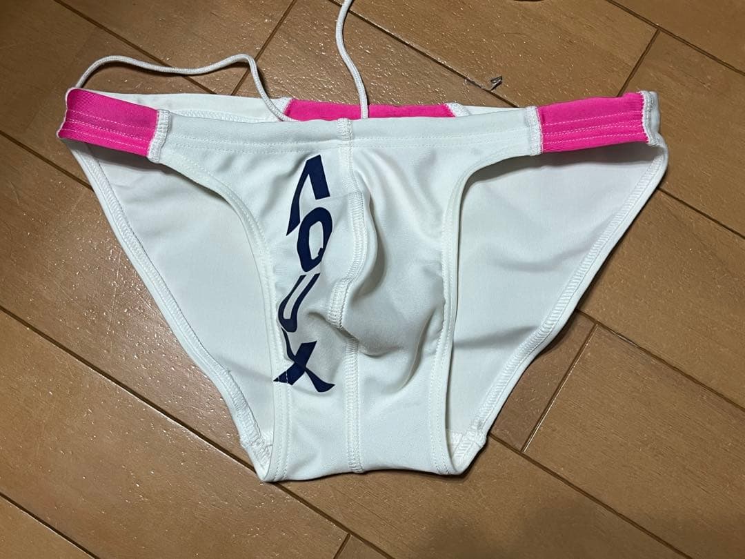 AQUX ロゴ入り競泳水着 ハンケツローライズ　競パン　A25517M