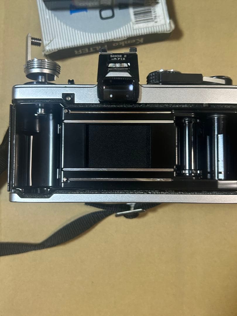 Olympus OM-2 フィルムカメラ 35mmレンズ付き