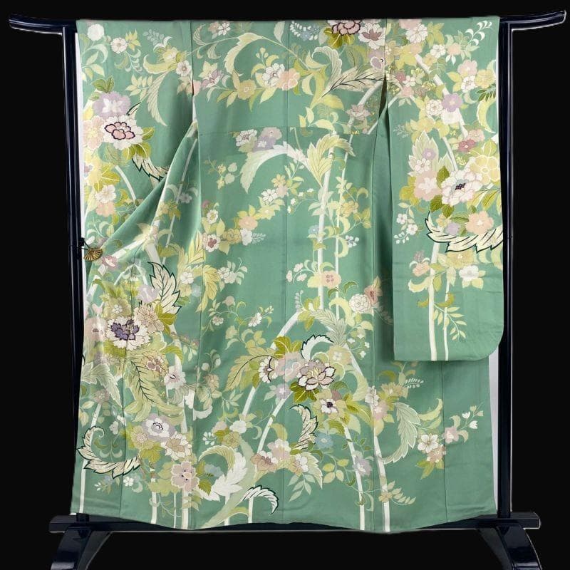 千總 京友禅 華文 グリーン系 刺繍 振袖