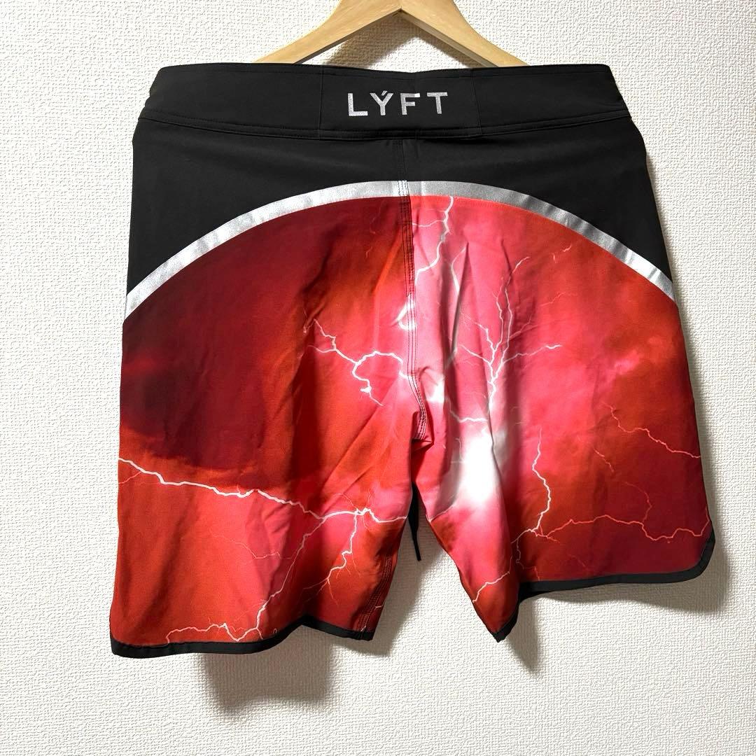 ⭐︎【新品未使用　タグ付き】 【廃盤非売品】⭐︎ LYFT リフトサーフパンツ　L
