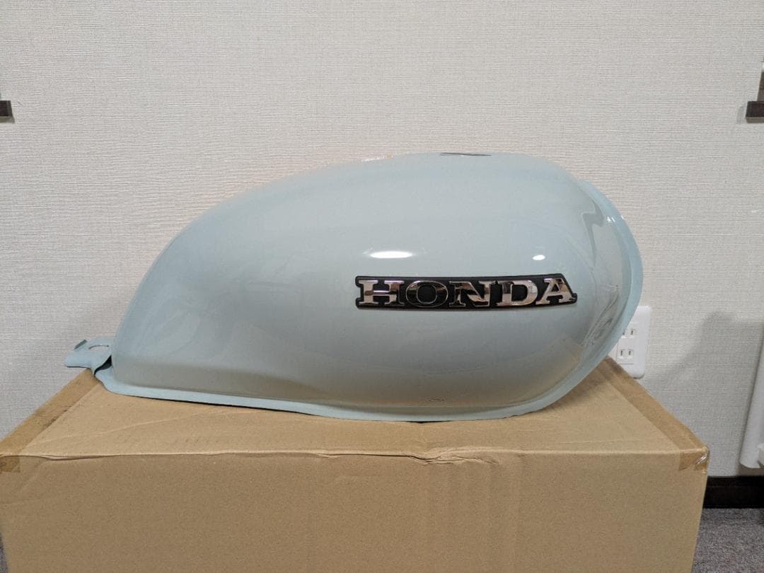 GB350S プコブルータンク