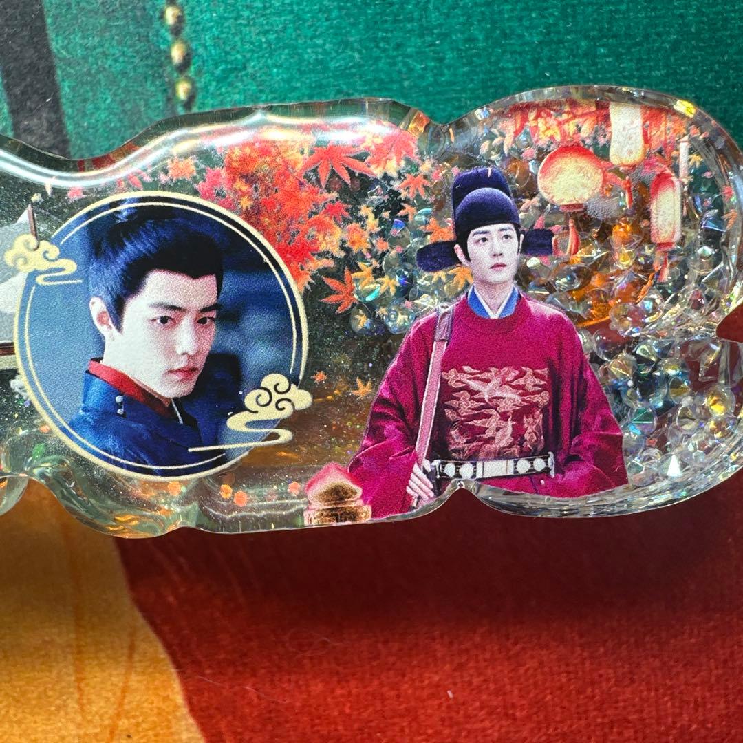 肖戦 厚いレジン置物です&バッグチャームに&ナイトライトにもなります❣️9点