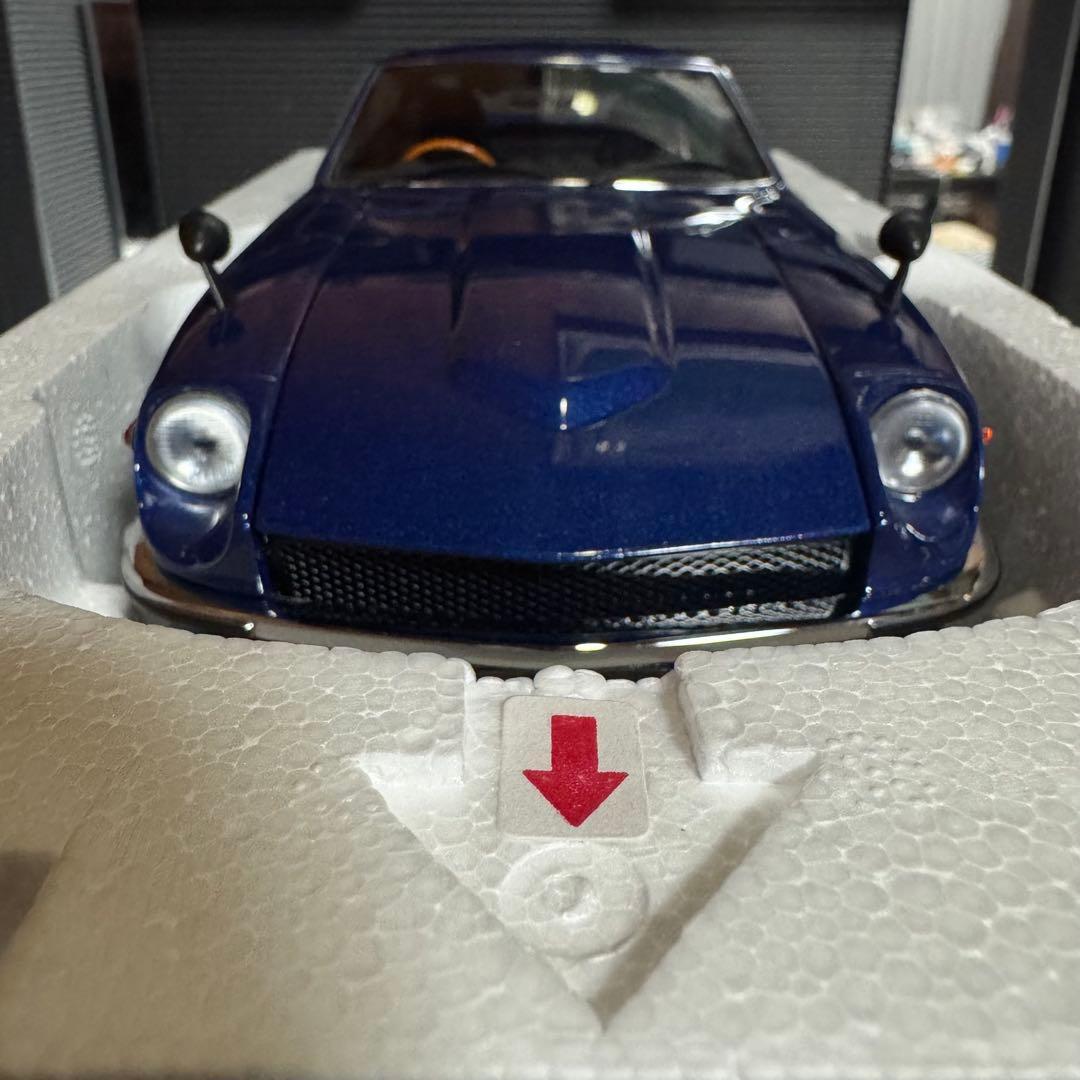 絶版未展示品 京商 1/18 フェアレディZ S30 Street Sports