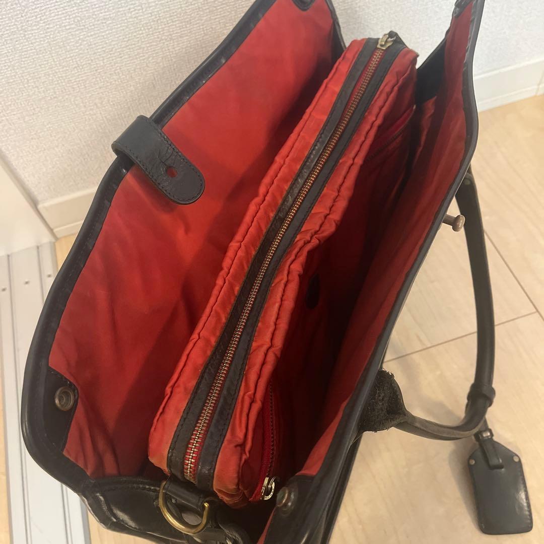 フェリージ　オールレザー