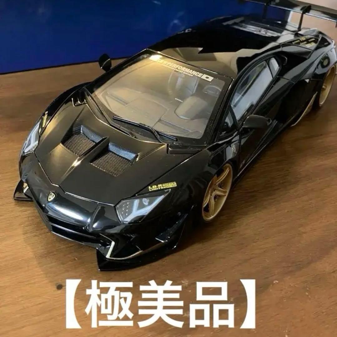 1/18 オートアート　AUTOart ランボルギーニ アヴェンタドールLBWK