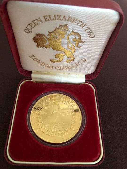 クイーンエリザベス2世号　豪華客船記念