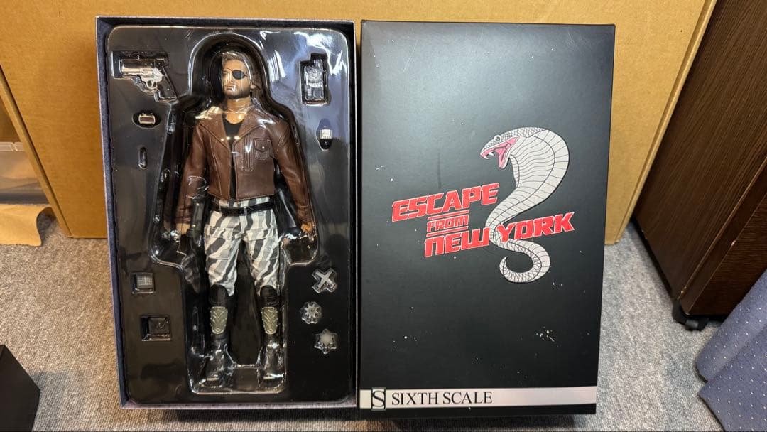 Escape from New York 12インチフィギュア