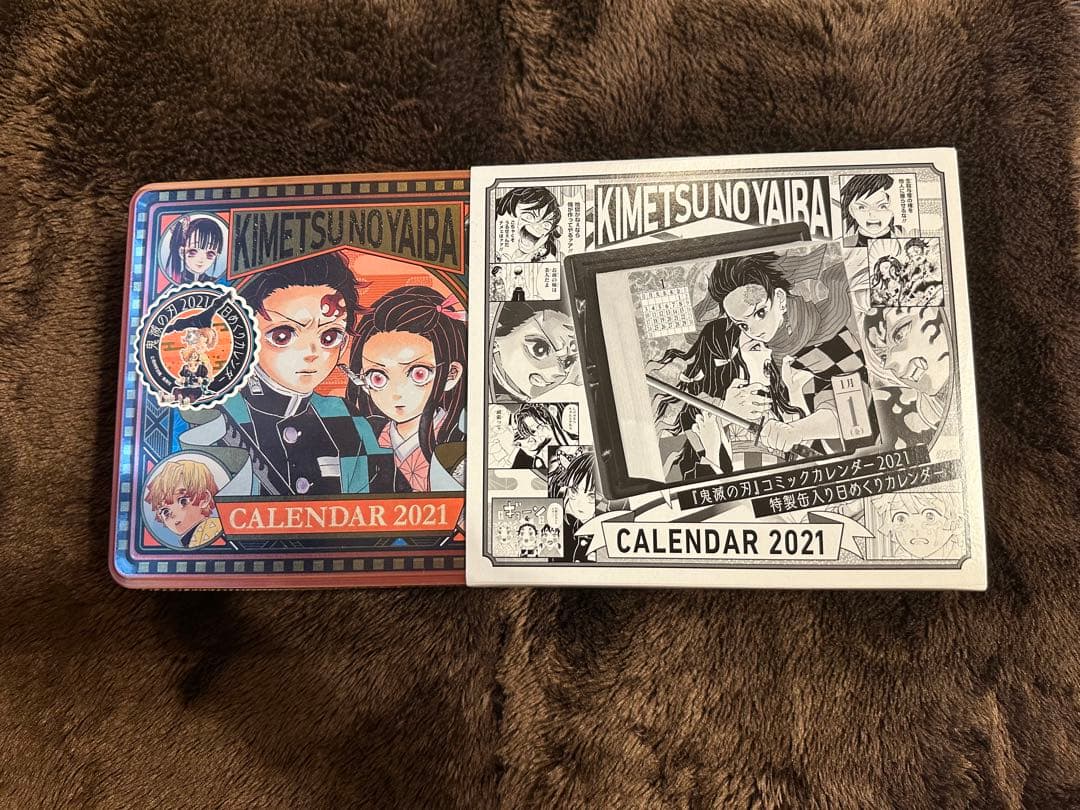 【新品未開封】鬼滅の刃 特製缶入りカレンダー 2021