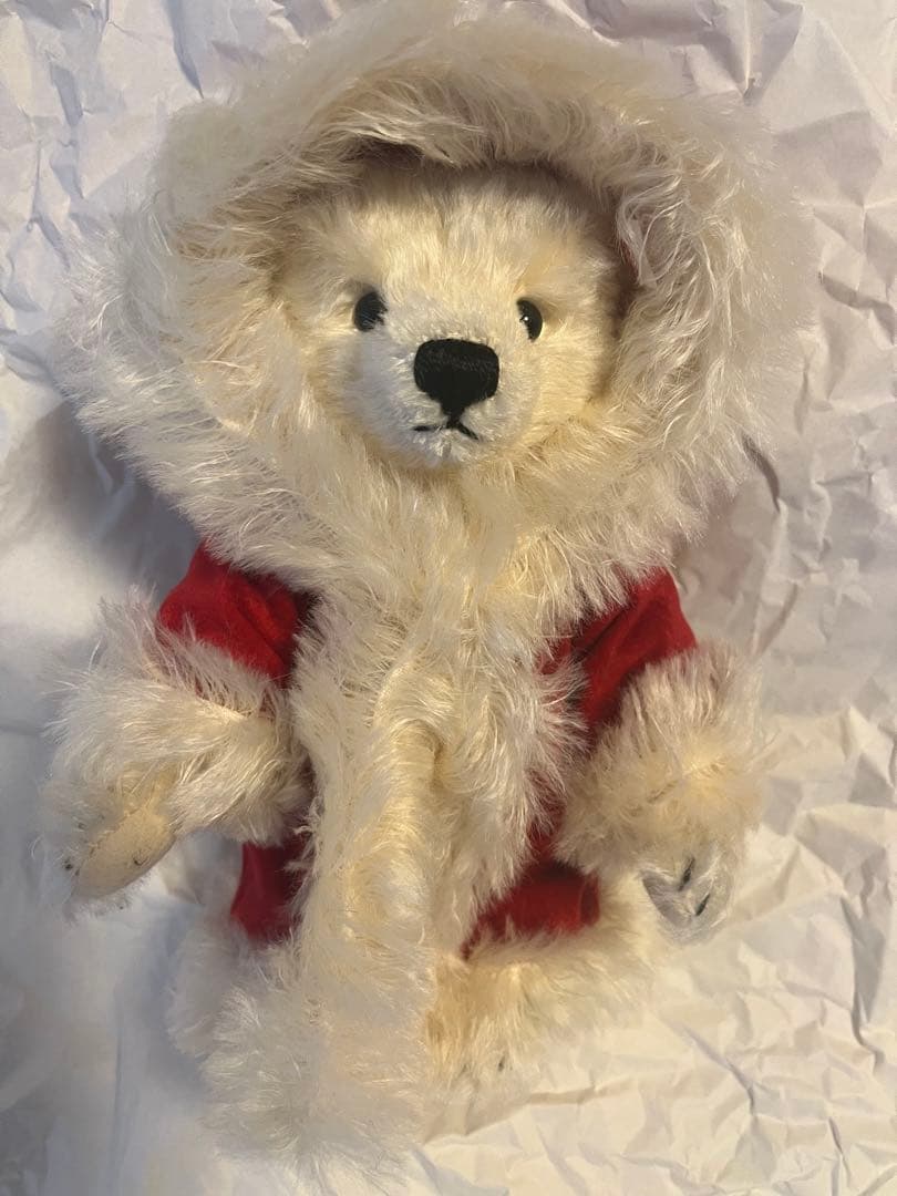 シュタイフ　赤いフード付き白いクマのぬいぐるみ