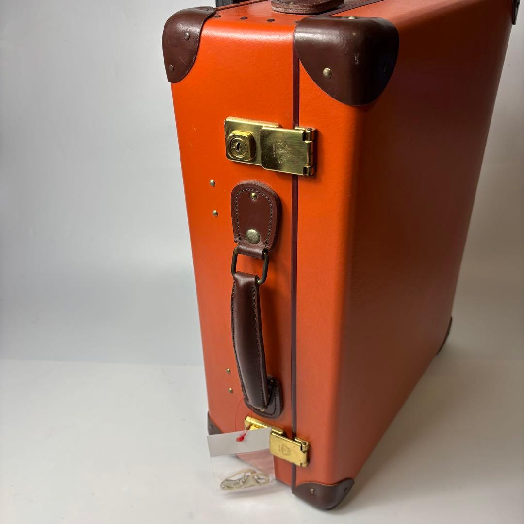 GLOBE TROTTER センテナリー スモール キャリーオン スーツケース