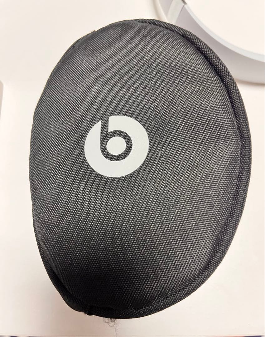 ヘッドホン Beats solo3wireless