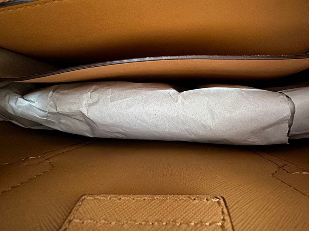 TORY BURCH ペリー　スモール　トリプルコンパートメントトートバッグ