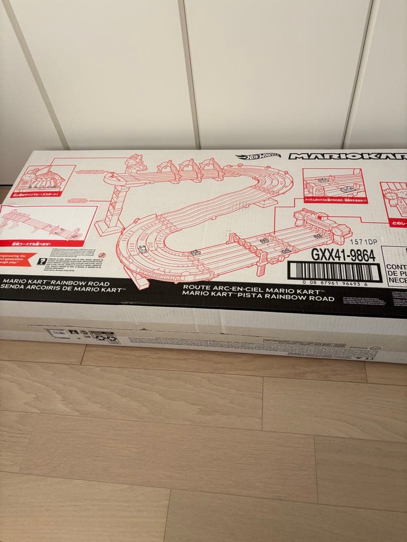 ホットウィール マリオカート　レインボーロード　新品未開封　発送は土日のみです