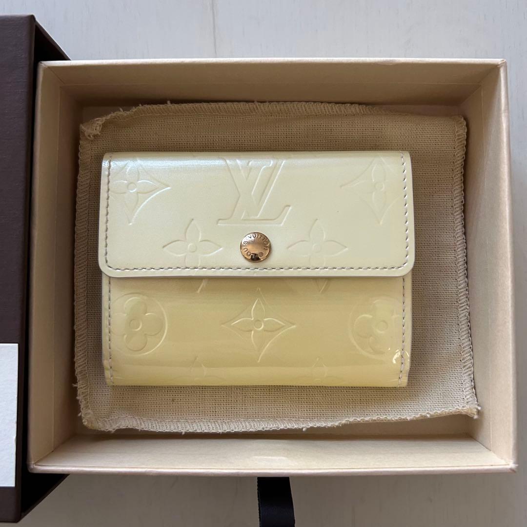 年末セール❗️ルイヴィトン ヴェルニ ラドロー ケース イエロー