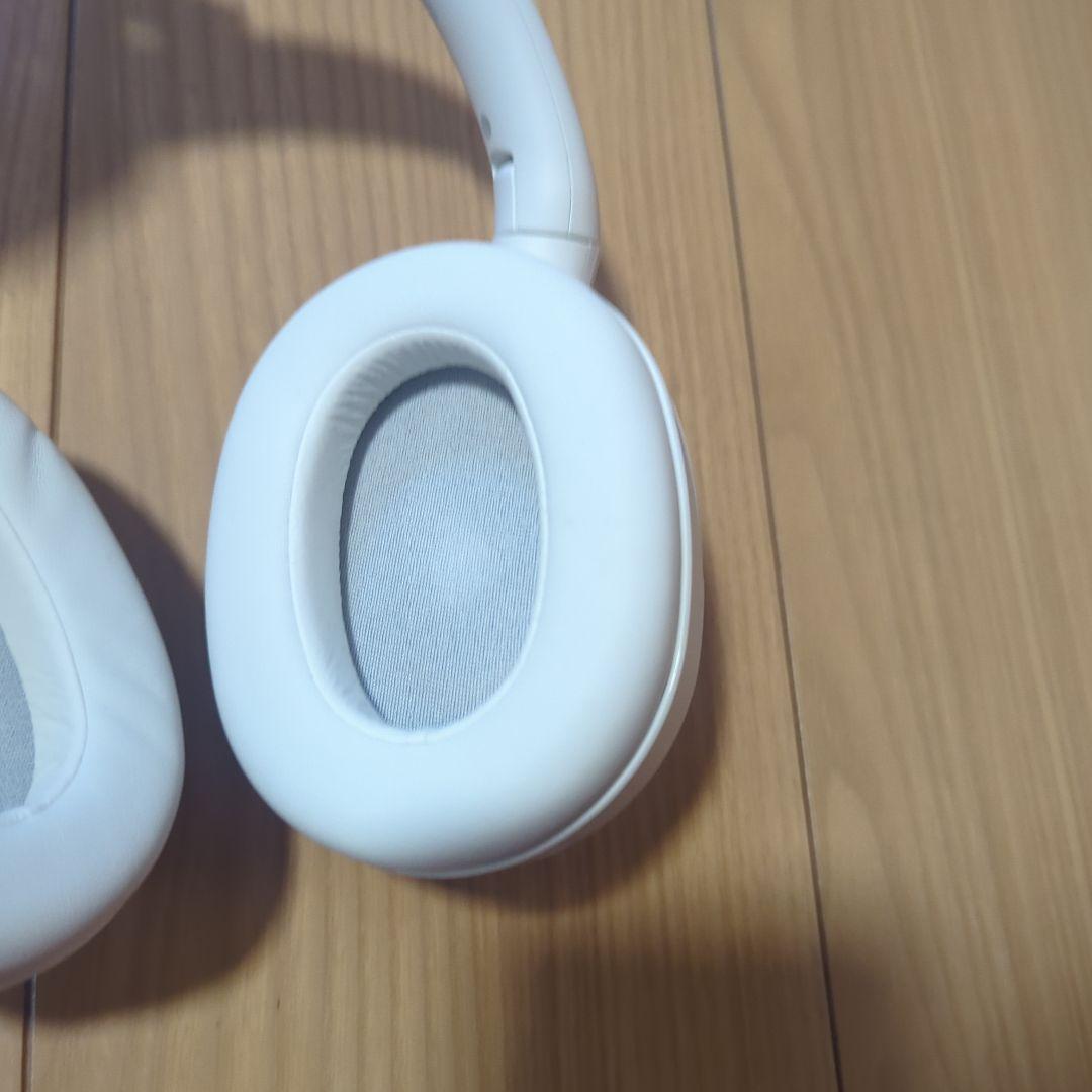 SONY ULT ワイヤレスヘッドホン ホワイト ケース付き