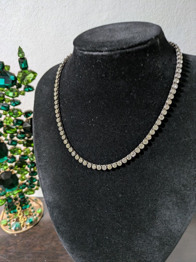 イギリス　アンティーク　クリアペースト　ネックレス　シルバー