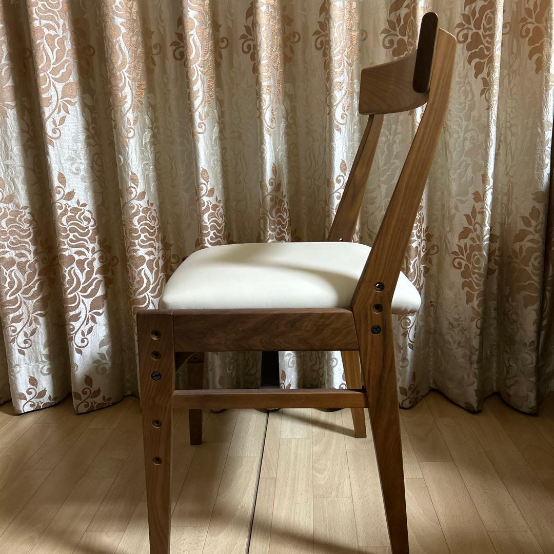 カリモク木製学習椅子