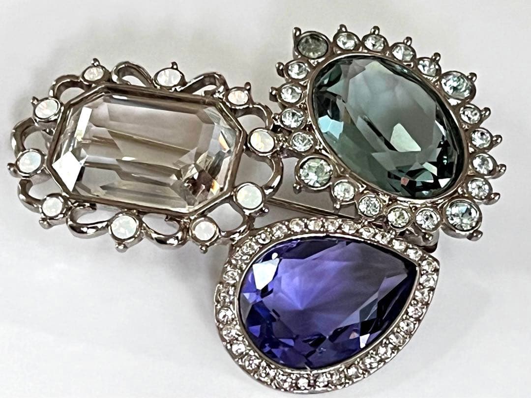 希少！大ぶり！SWAROVSKIヴィンテージブローチ9794