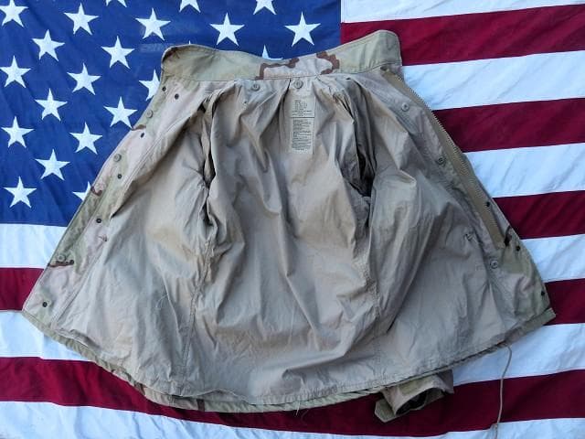 1991 米軍実物 M-R　デザート３カラー　Ｍ65フィールドジャケット　294