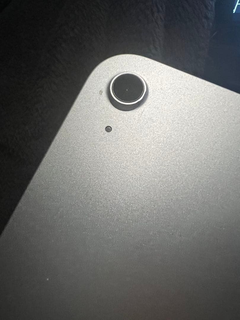 【美品】iPad 第10世代【WiFiモデル】64GB シルバー