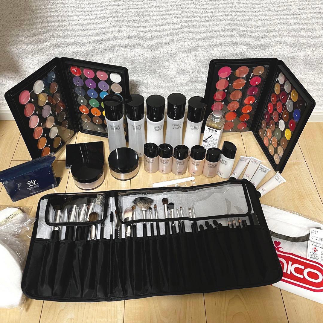 ブリディエ　メイク道具セット 筆セット