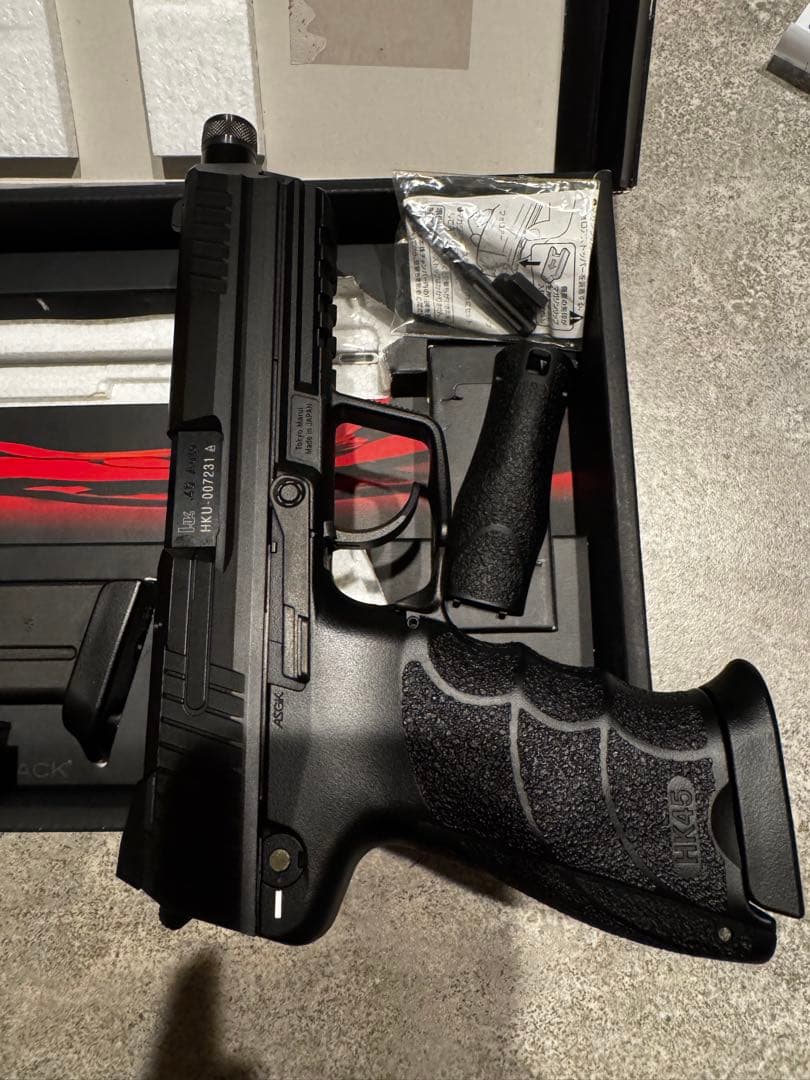 東京マルイ　HK45 ガスブロ　マガジン2個付き　バレルカスタム(純正あり)