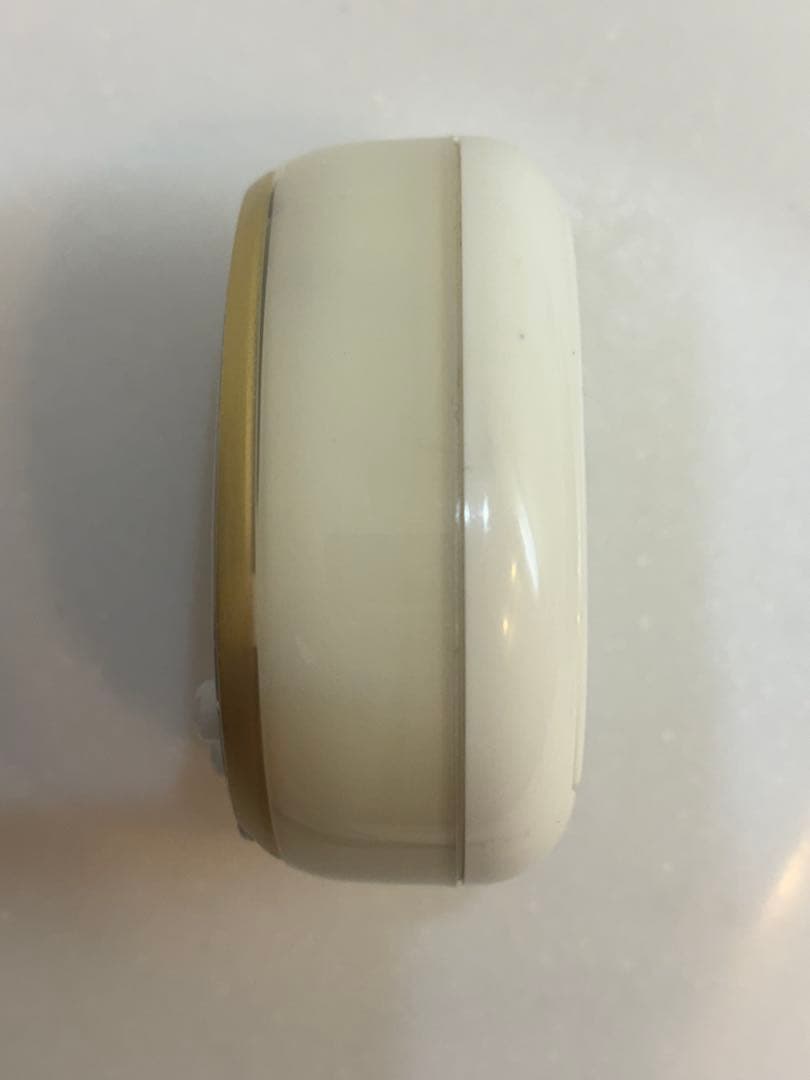 たまごっち 4U WHITE ホワイト TAMAGOTCHI