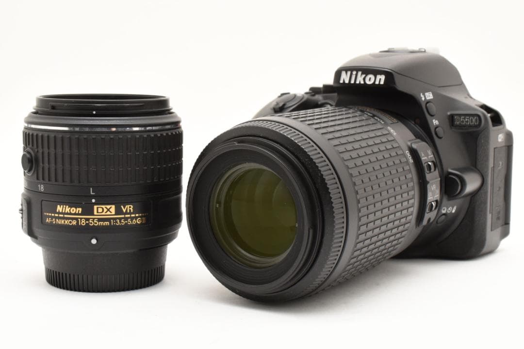 届いてすぐ使えるおまけ付き✨Nikon D5500 ダブルズームセット✨