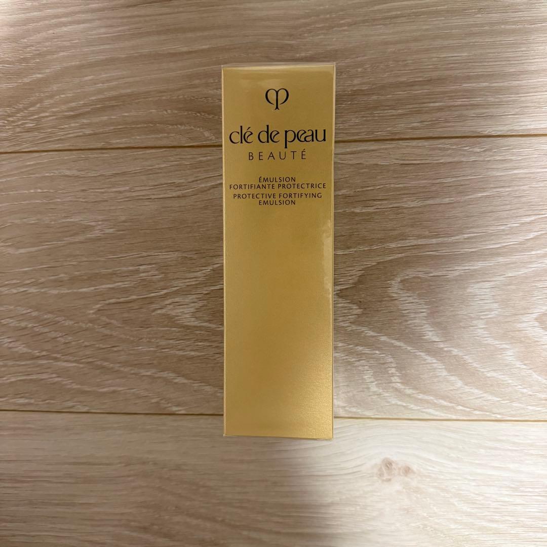 クレ・ド・ポー ボーテ　エマルションプロテクトゥリスｎ乳液　日中用125ml