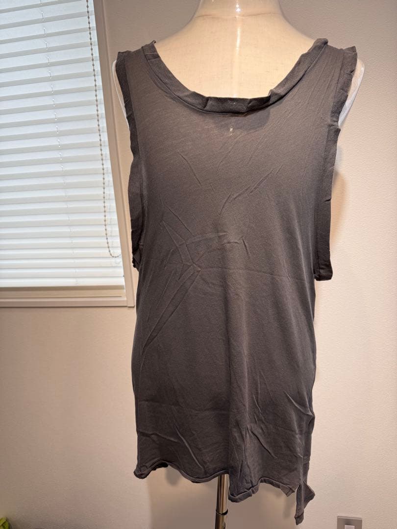 マルジェラ　グレー ノースリーブタンクトップ