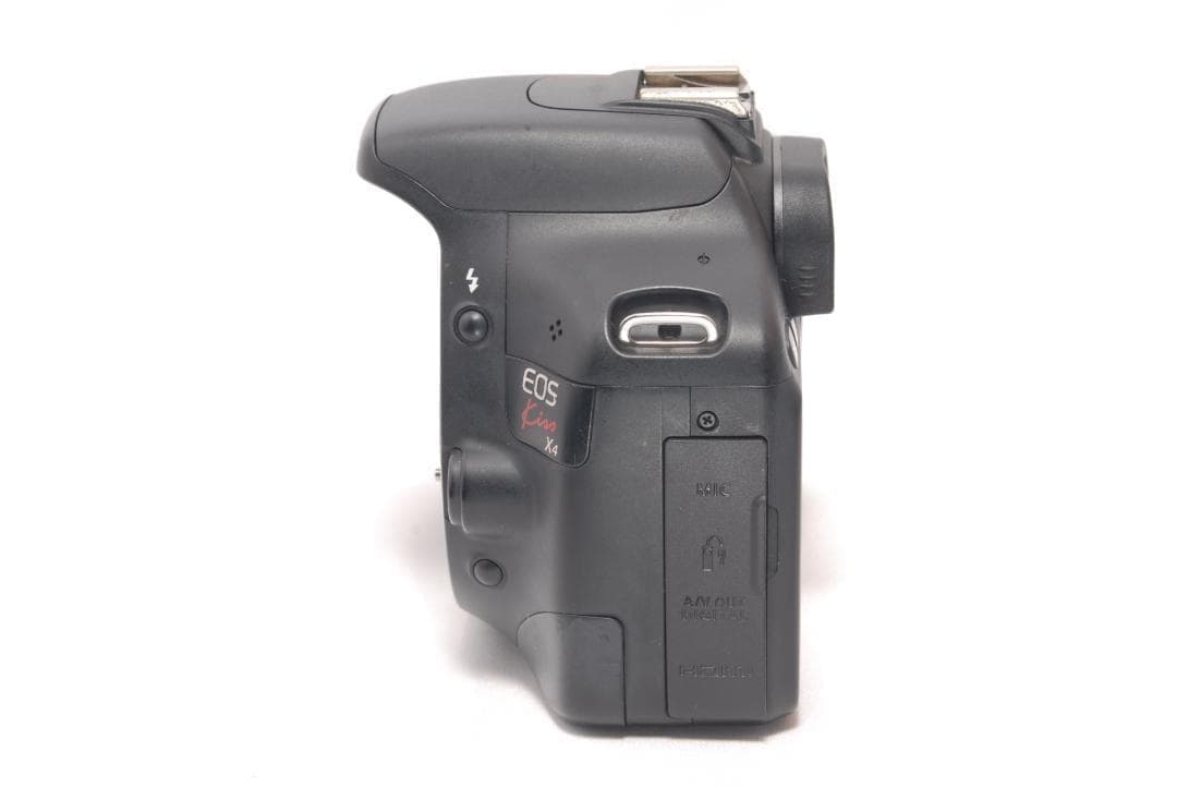 ⭐️大特価⭐️Canon Kiss X4 キャノン　デジタル一眼レフ