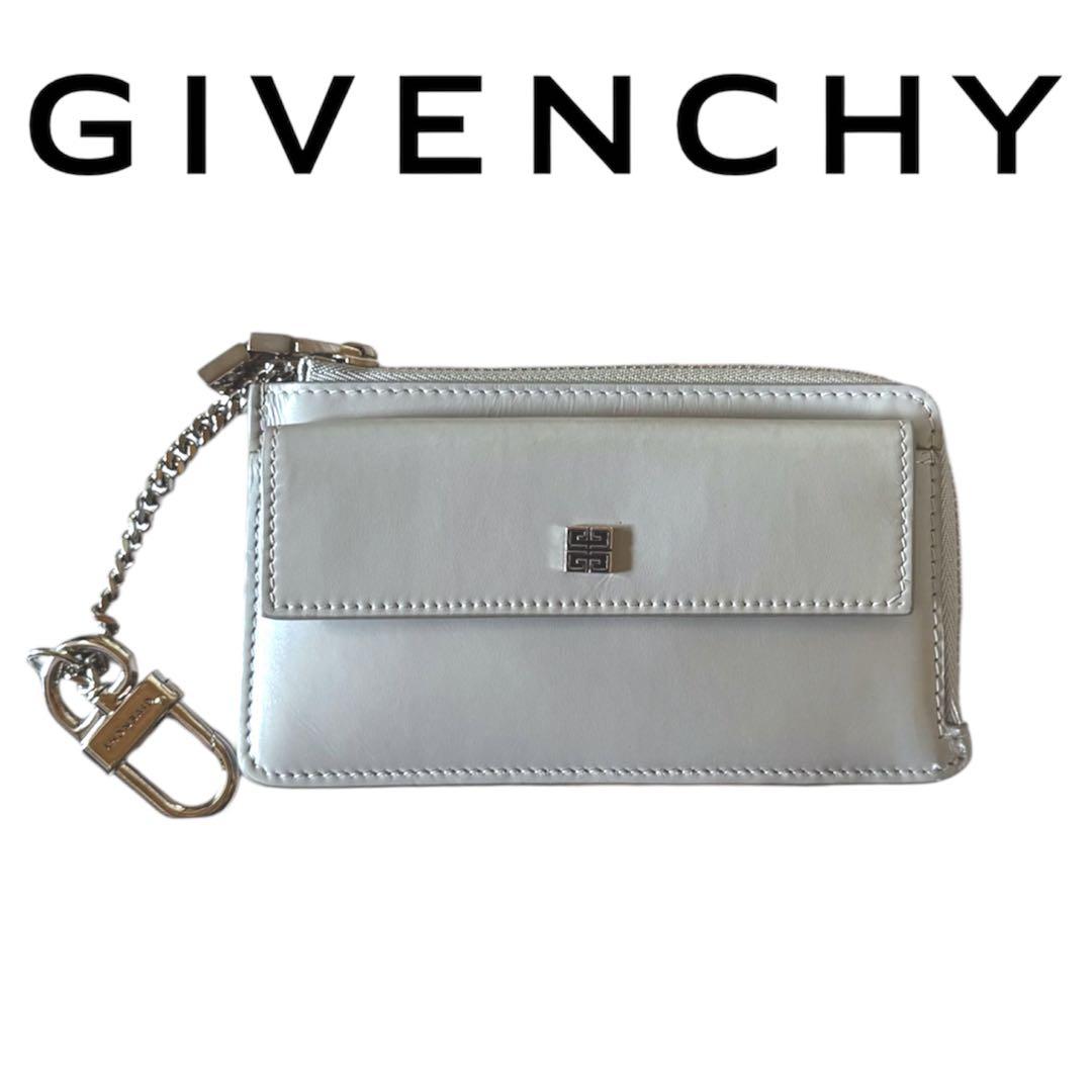 【箱有】GIVENCHY ライトグレー ケース美品