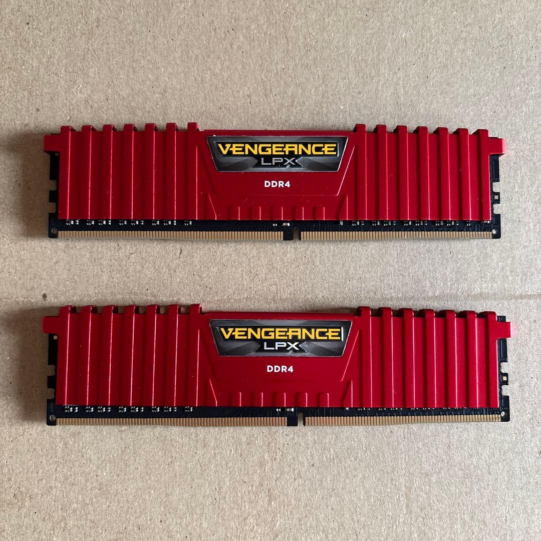 VENGEANCE メモリ　DDR4 16GB (8GB×2枚)