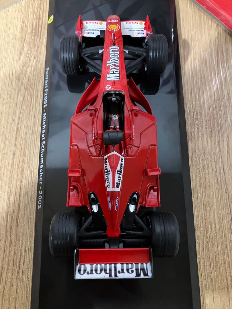 紅い跳馬様　2台セット　専用　F2001 マルボロ仕様　F1コレクション