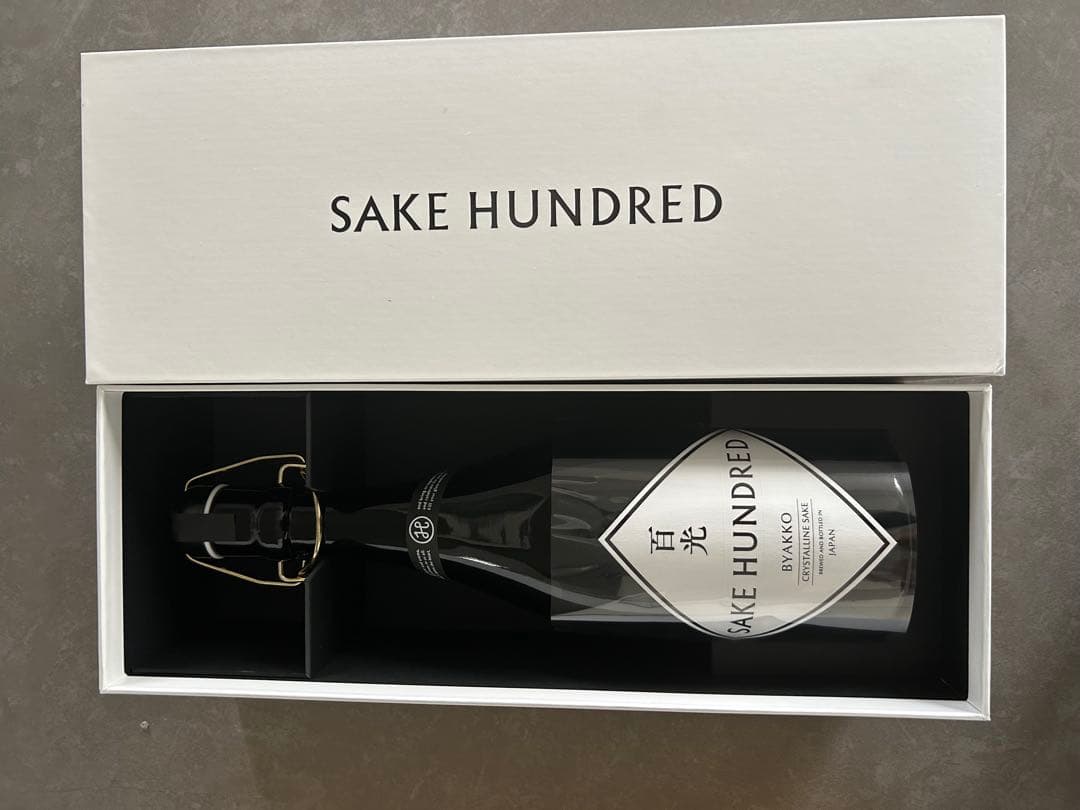 SAKE HUNDRED 日本酒　百光
