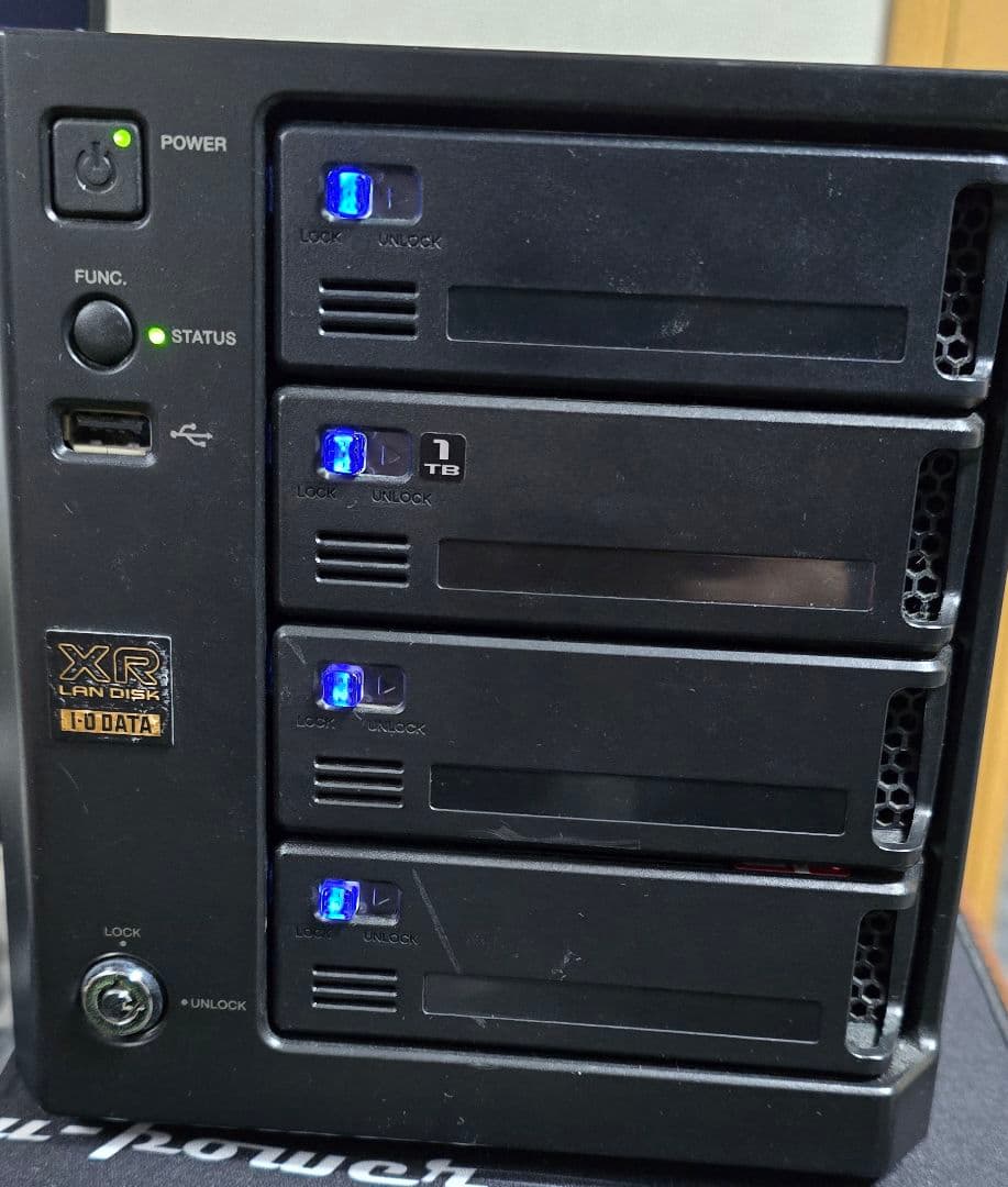 HDL-XR 2.0 NAS RAID5 約1.5TB
