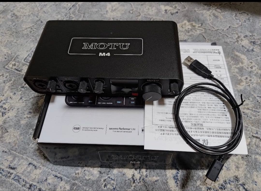 MOTU M4 オーディオインターフェイス (A)