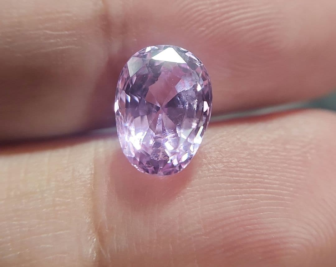 特大！高品質非加熱天然ピンクサファイア 3.787ct