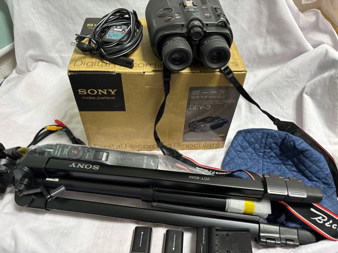 ぱ*送様 SONY DEV-3 デジタル録画双眼鏡　専用三脚(未使用)