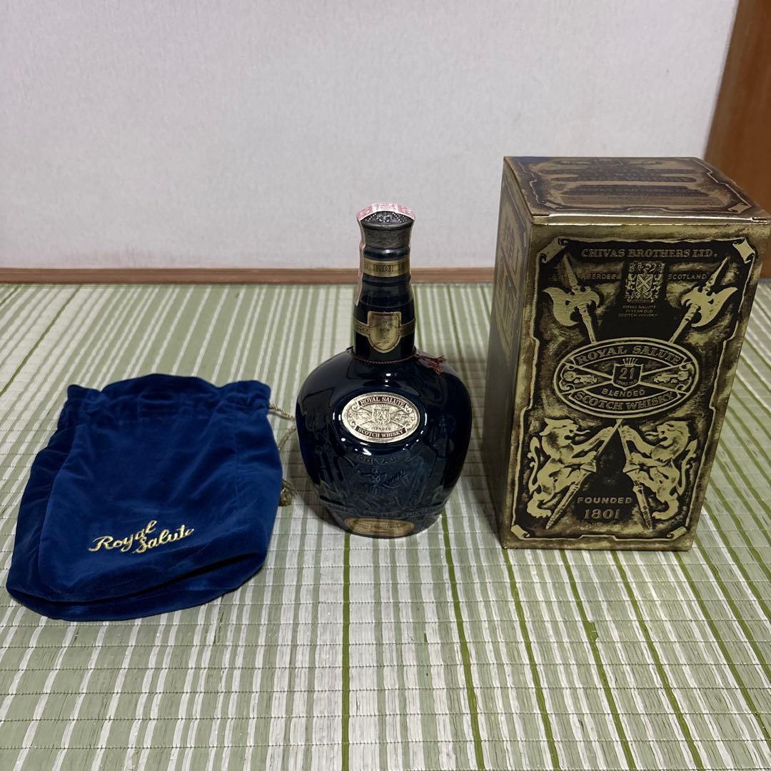 シーバス　ロイヤルサルート21年　陶器ボトル　700ml