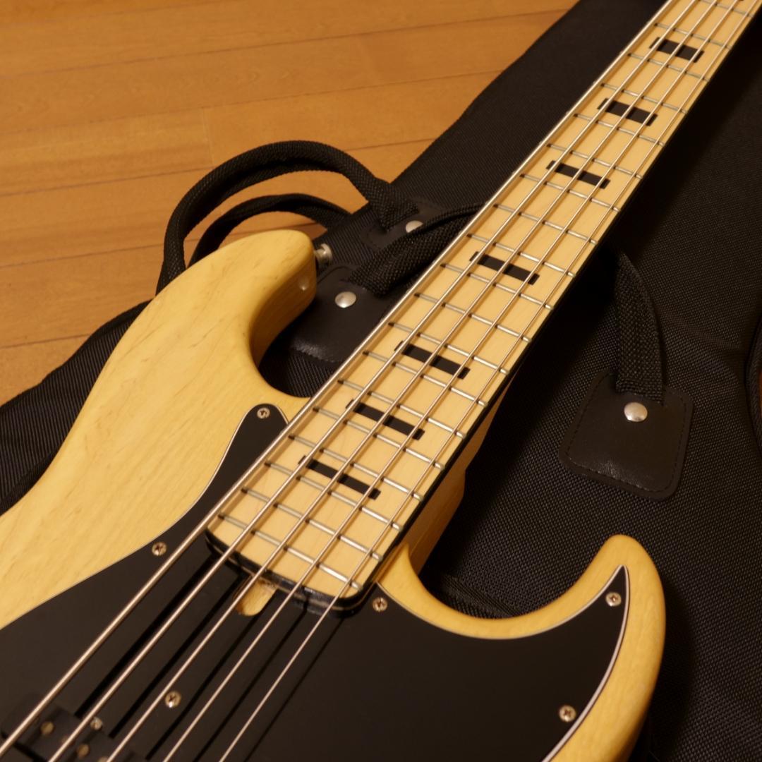 moon JB-5C N/M CR カスタム5弦ベース