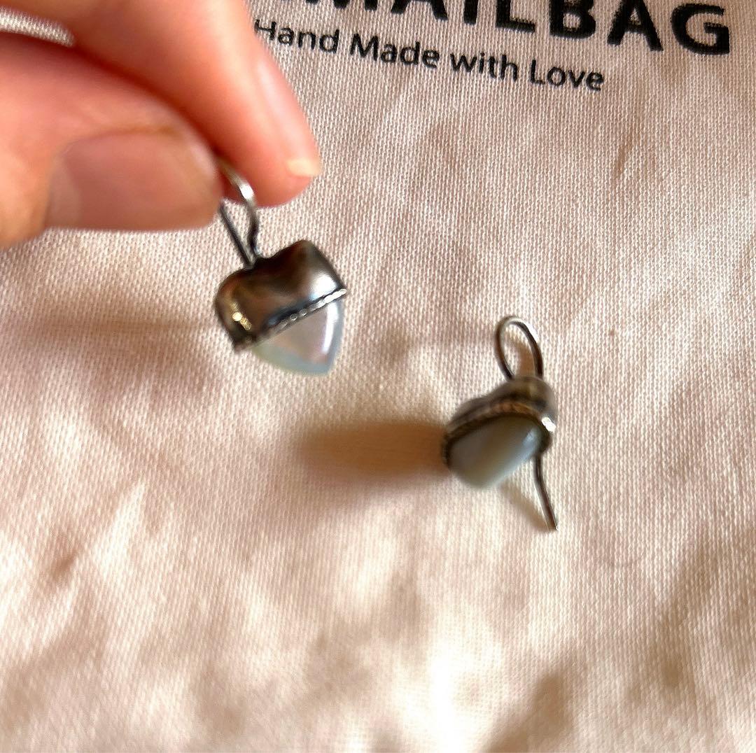 EYE LOVE YOU ピアス　ホワイト