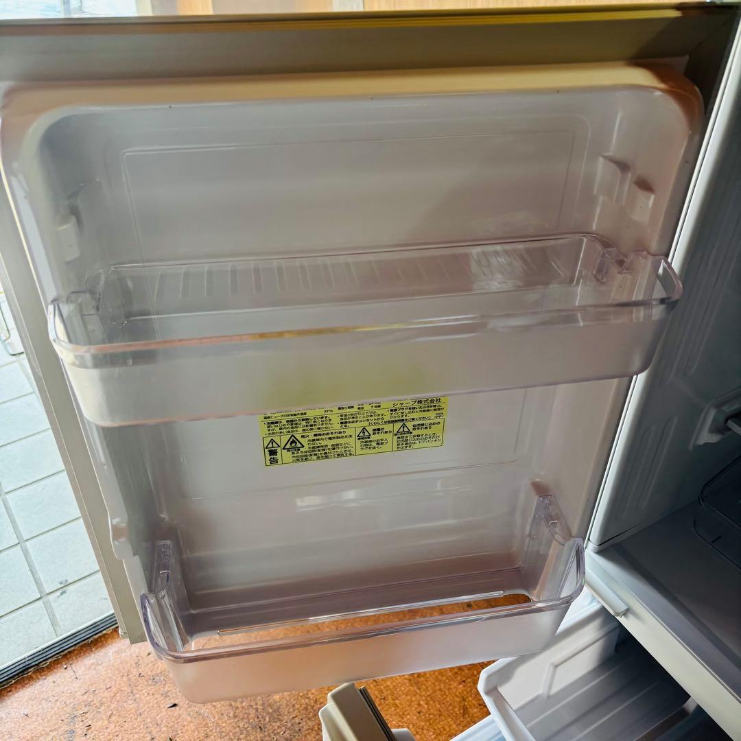 SHARP 137L 冷凍冷蔵庫 SJ-D14F-W 2019年製