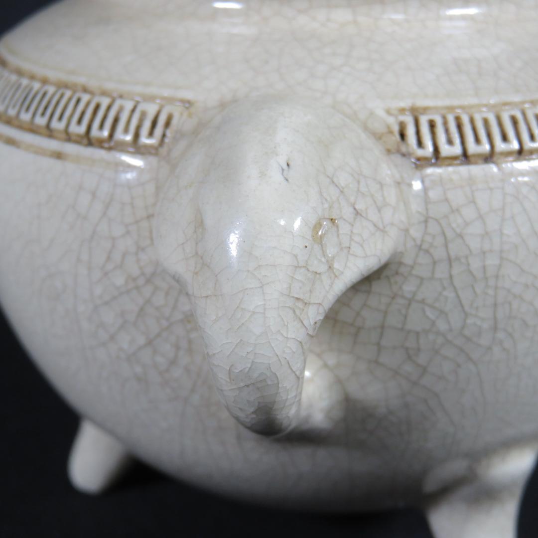 香炉 白磁 貫入 使用感あり 三つ足 象耳 双耳